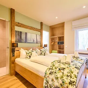 Hotel Waldgasthof Buchenhain ***